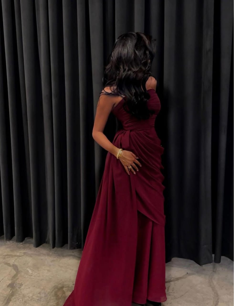 Elegant strapless gown