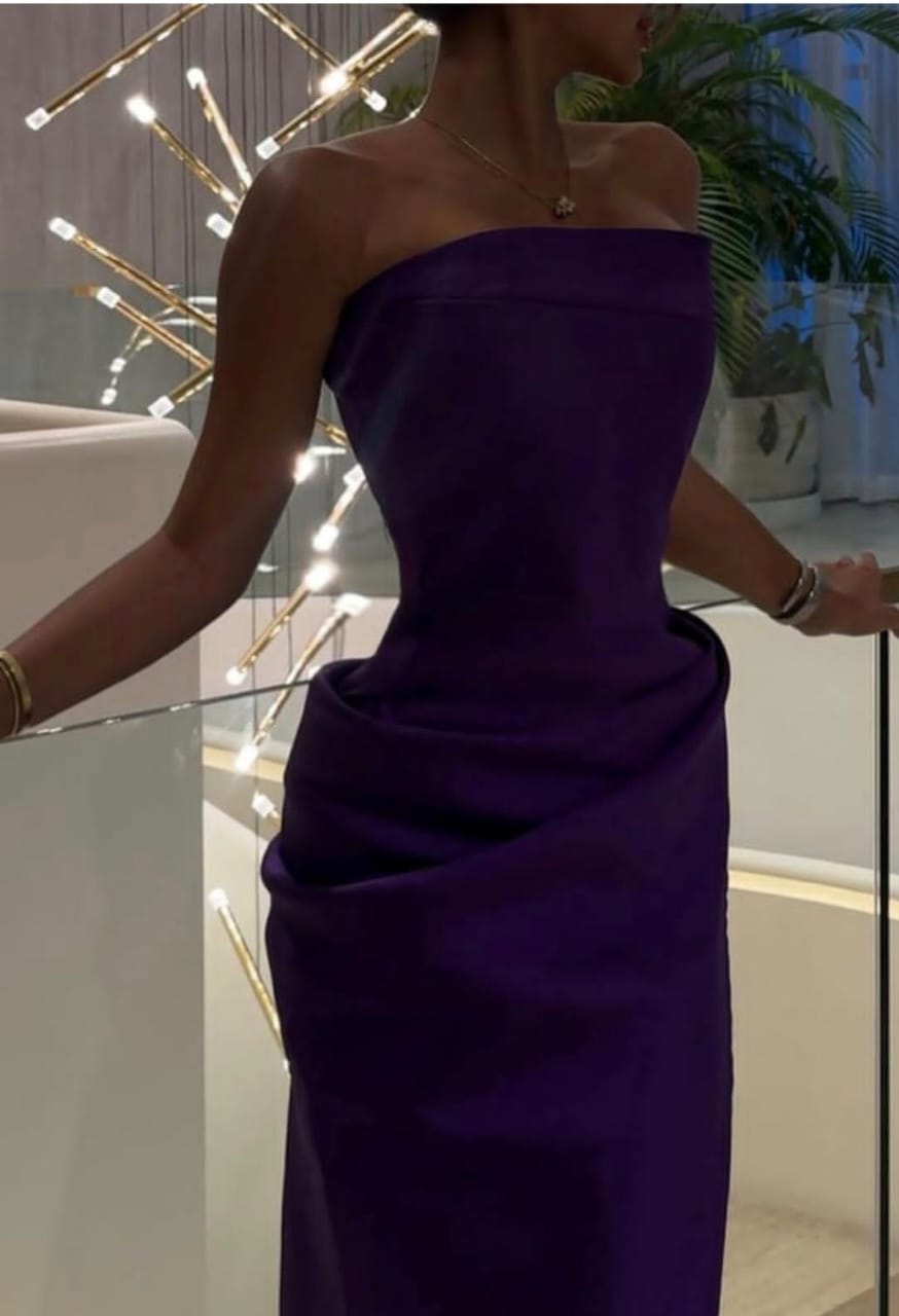 Elegant Women's evening gown