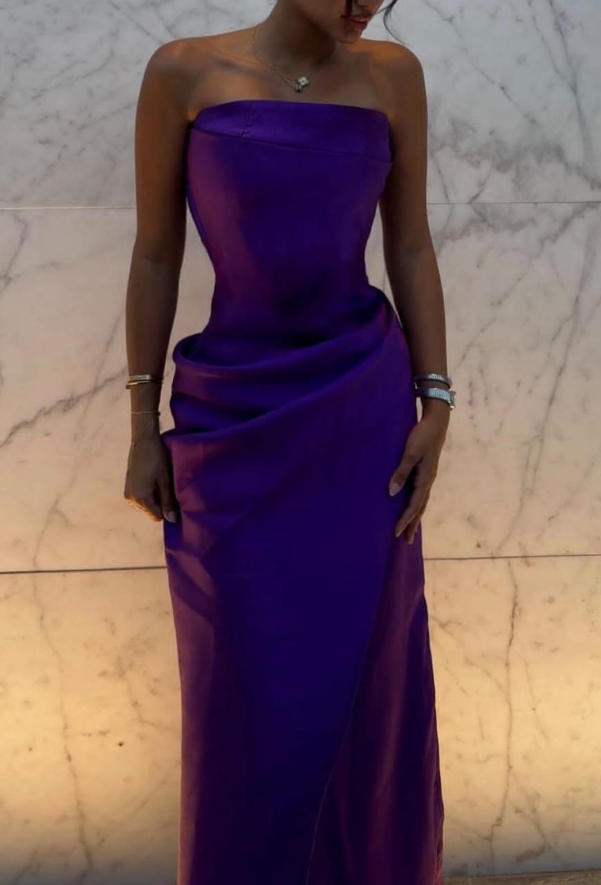 Elegant Women's evening gown