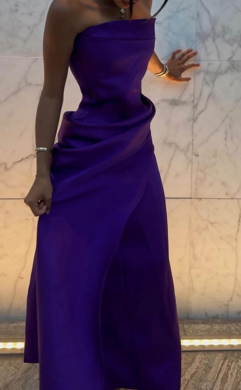 Elegant Women's evening gown