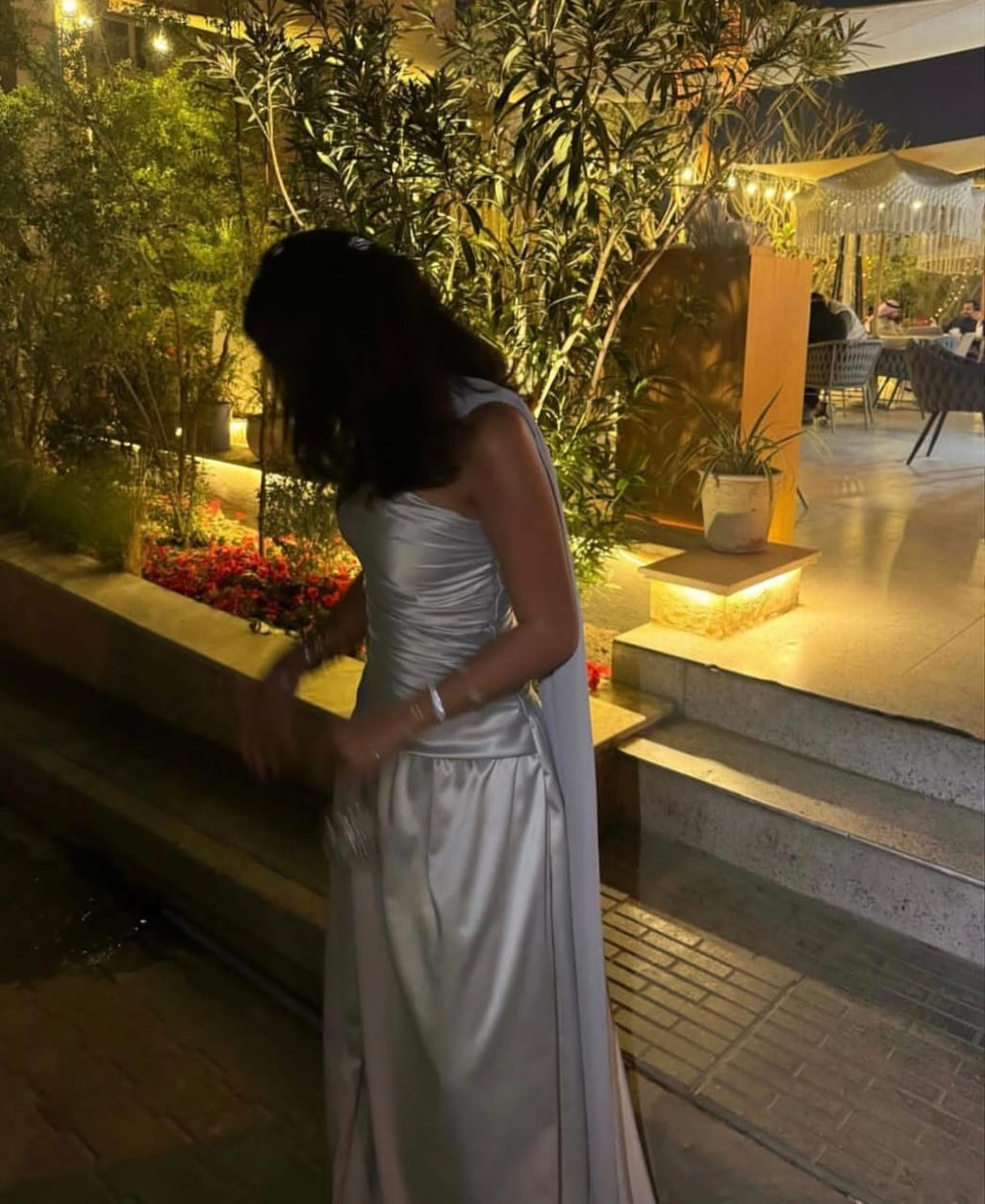 Elegant Sleeveless Evening Gown