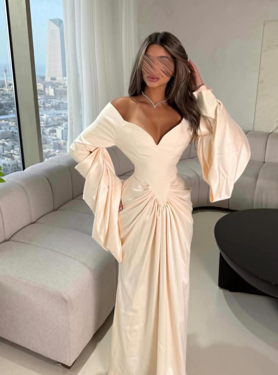 Elegant wedding dress