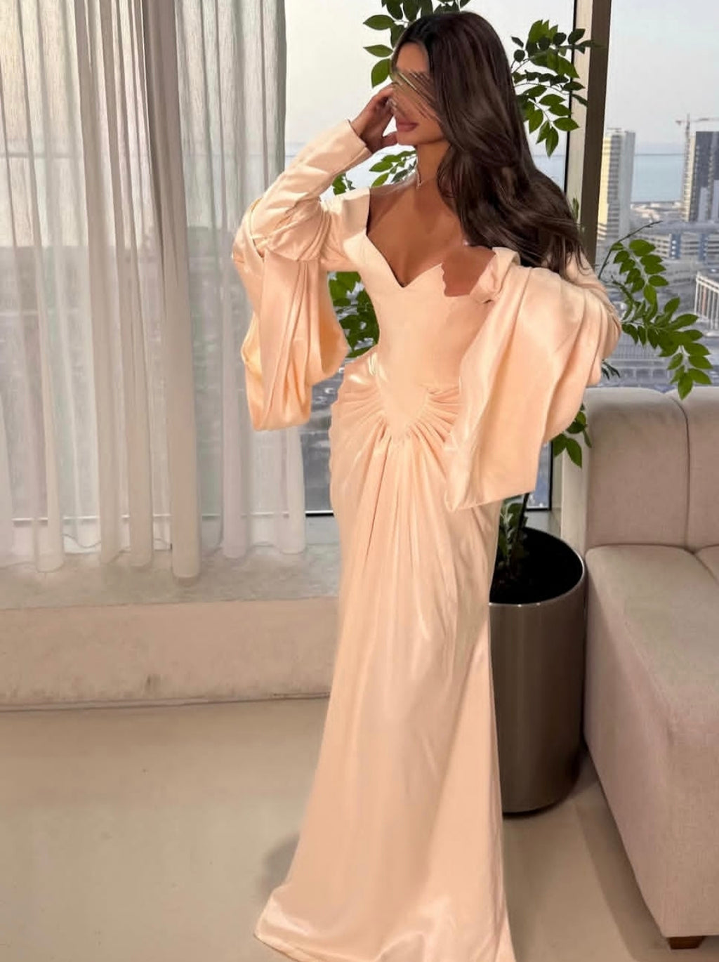Elegant wedding dress