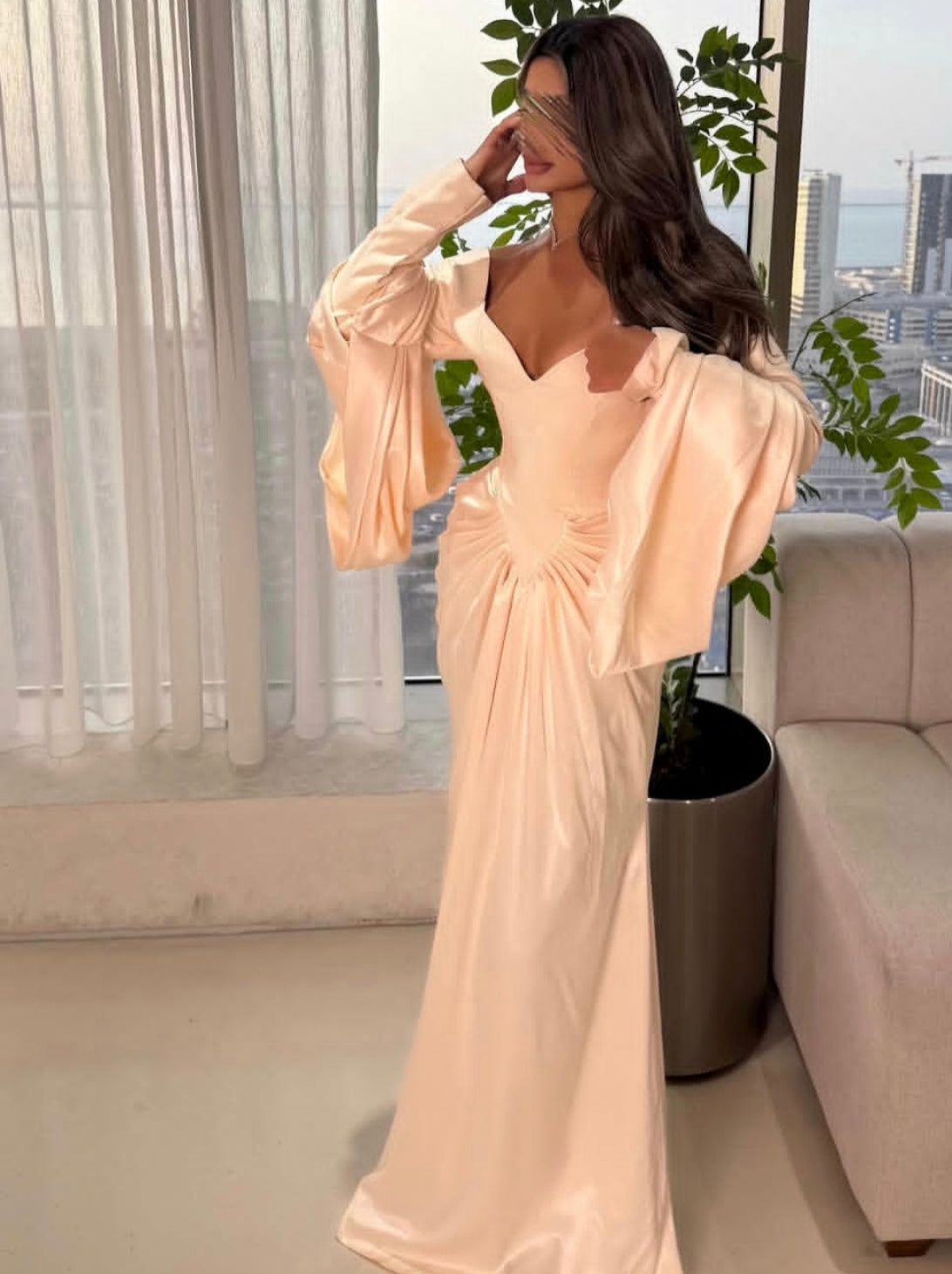 Elegant wedding dress
